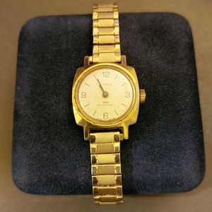 Vintage Women's Timex watch